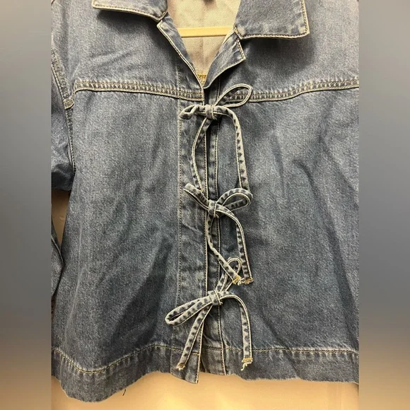 LOFT Denim Bow Top - Picture 7 of 11